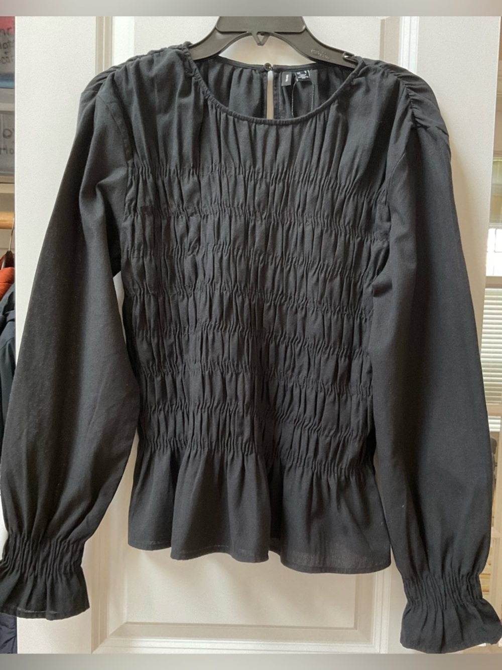 Vero Moda Shirred Bodice Top W/Poet Sleeve